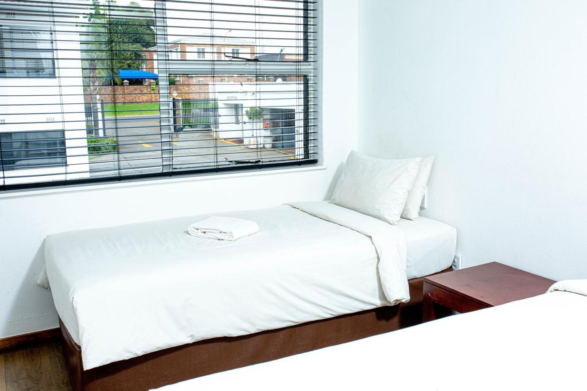 เวโธ 1 อพาร์ตเมนต์ โออาร์ แทมโบ แอร์พอร์ต Apartment โจฮันเนสเบิร์ก ภายนอก รูปภาพ